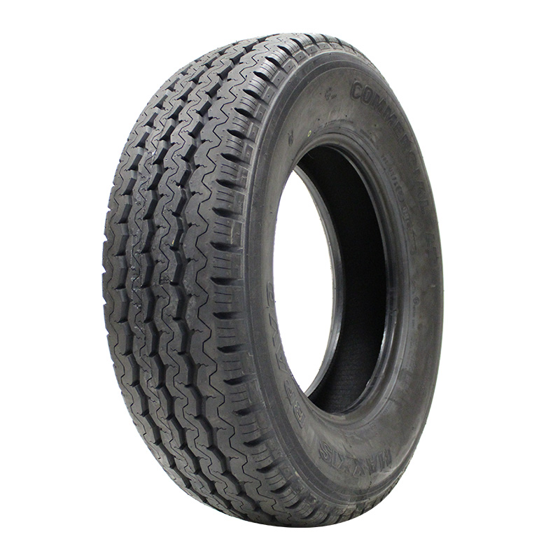 1558012 88N MAXXIS UE168