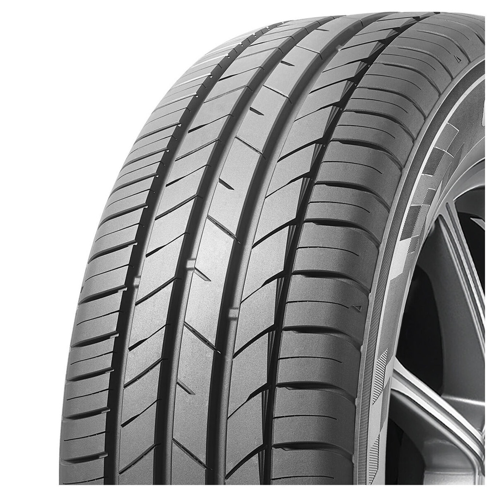 1955015 82H KUMHO HS52